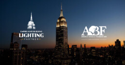 L'Empire State Building risplende nei colori della Andrea Bocelli Foundation. L'acclamato progetto di educazione musicale 